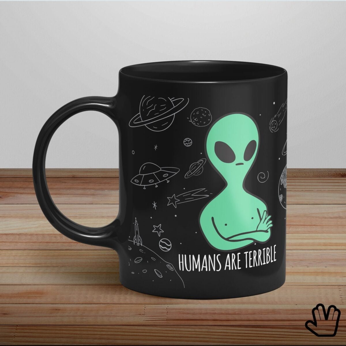 caneca alien humans terrible preta loja nerd lado 1